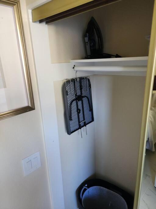 Cozy Tiny Private Guestsuite ランカスター エクステリア 写真