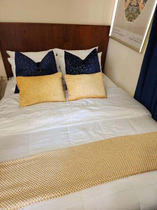 Cozy Tiny Private Guestsuite ランカスター エクステリア 写真